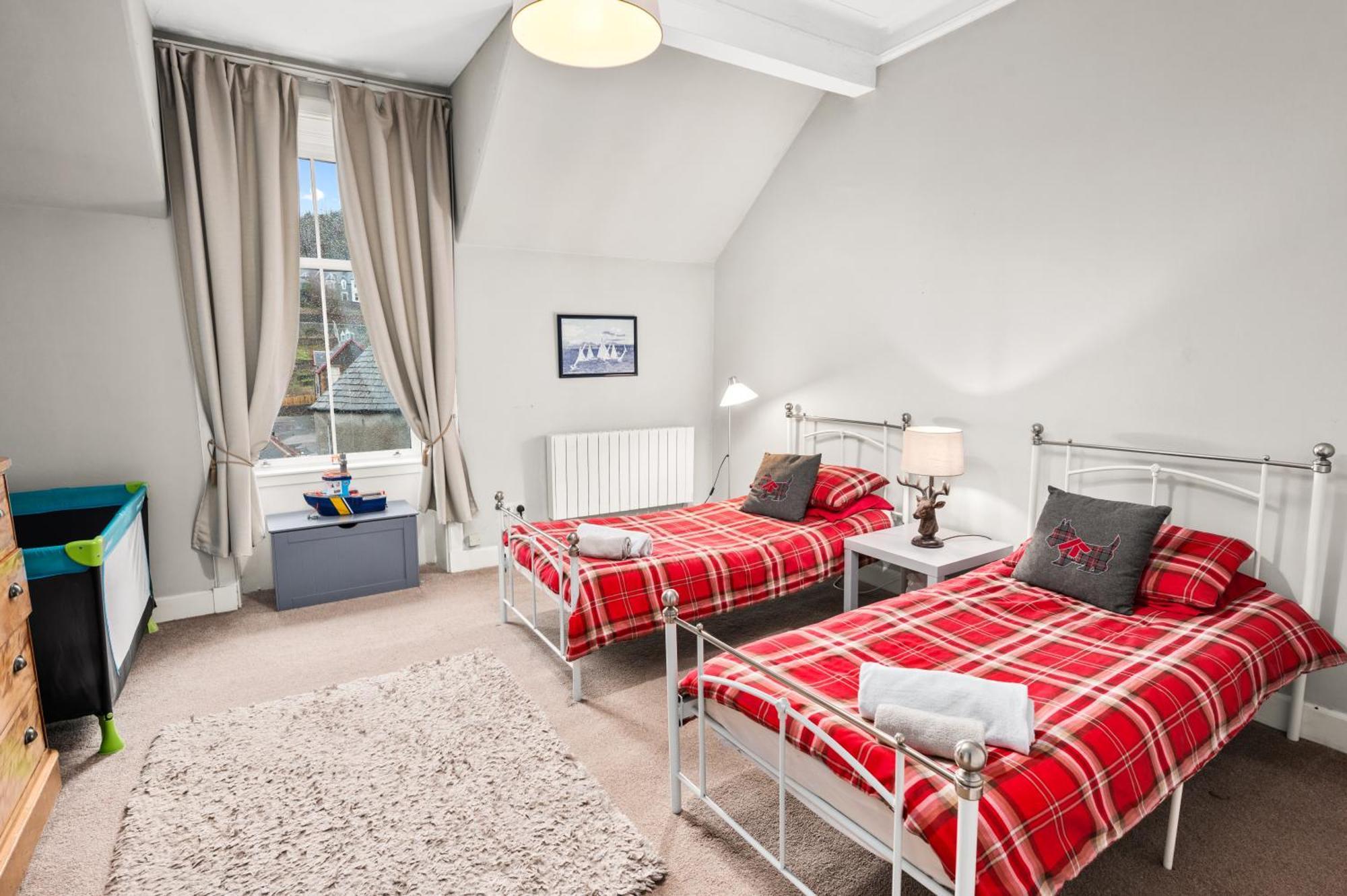 Panoramic Sea Views - Stunning 3Bd Apt & Balcony Oban Exteriör bild